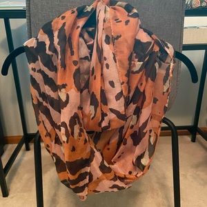 Lightweight Tiger/Cheetah print Infinity Scarf